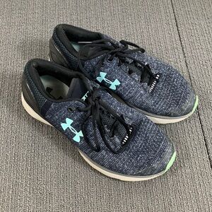 Under Armour Charge Bandit 3 Sneakers Youth Size 7 Y Blue Running 1295958-003